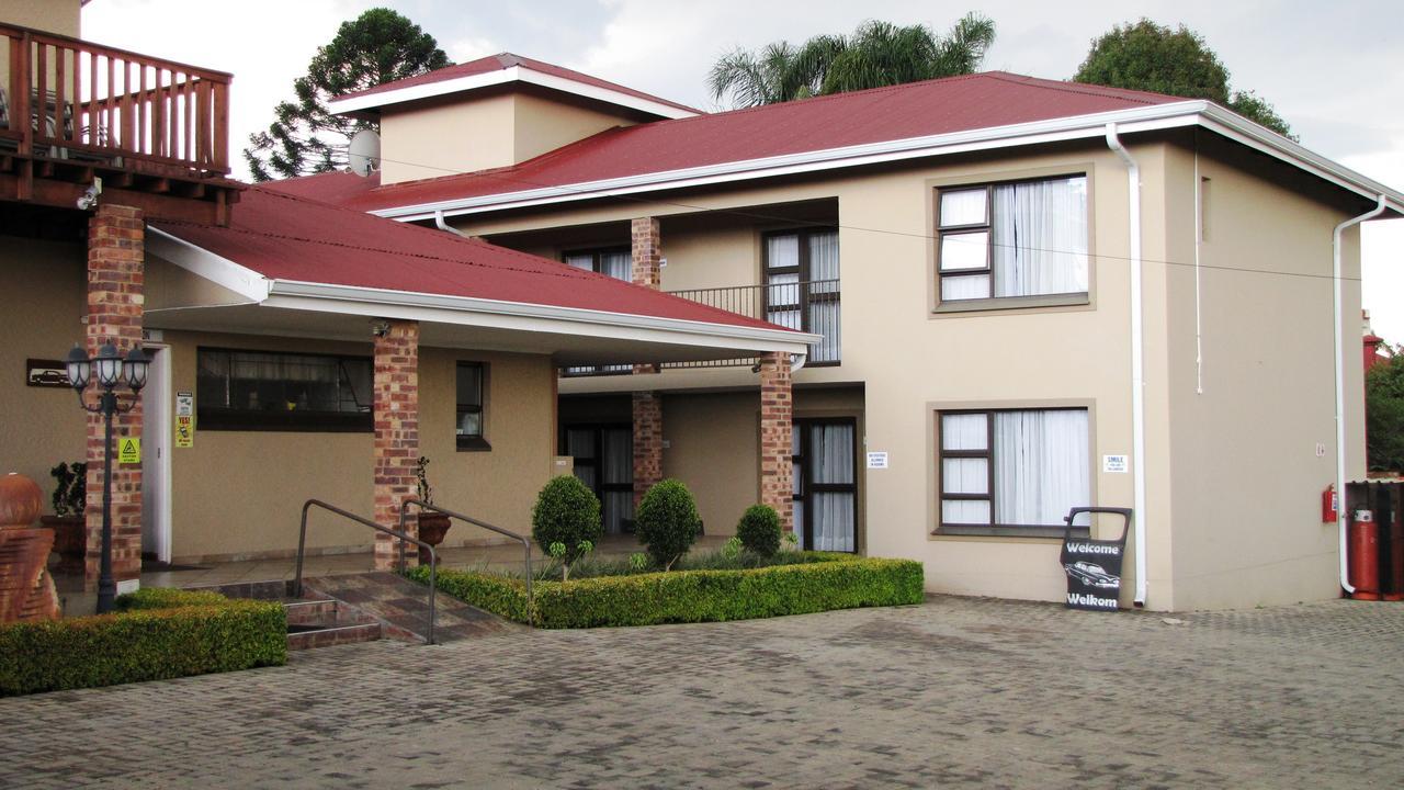 Bel Air Guest House Piet Retief Exteriér fotografie