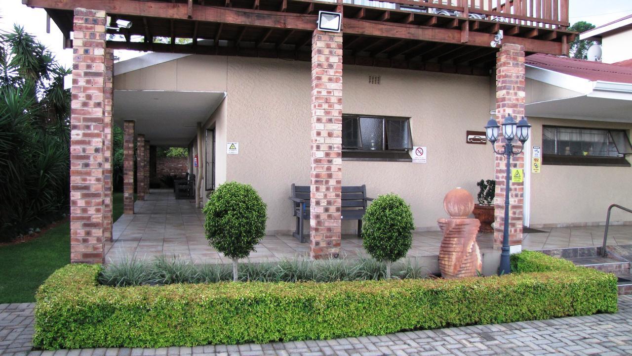 Bel Air Guest House Piet Retief Exteriér fotografie